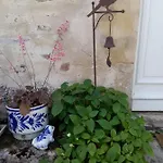 L'ancienne épicerie Le Cercueil