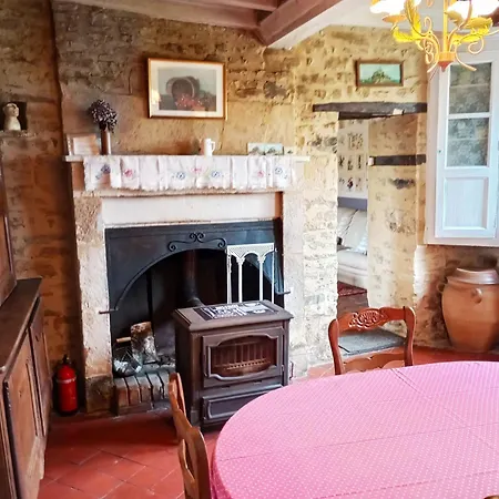 L'ancienne épicerie Le Cercueil